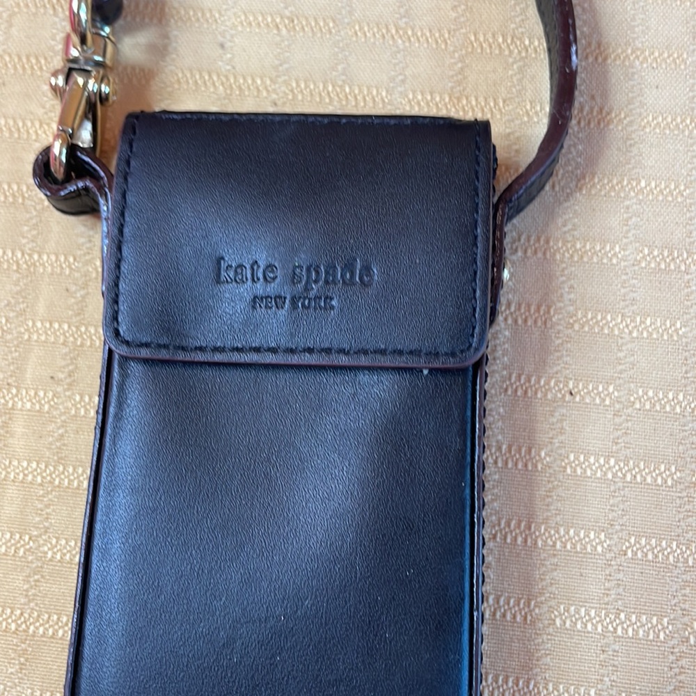 Kate Spade iPod case - Picture 2 of 7